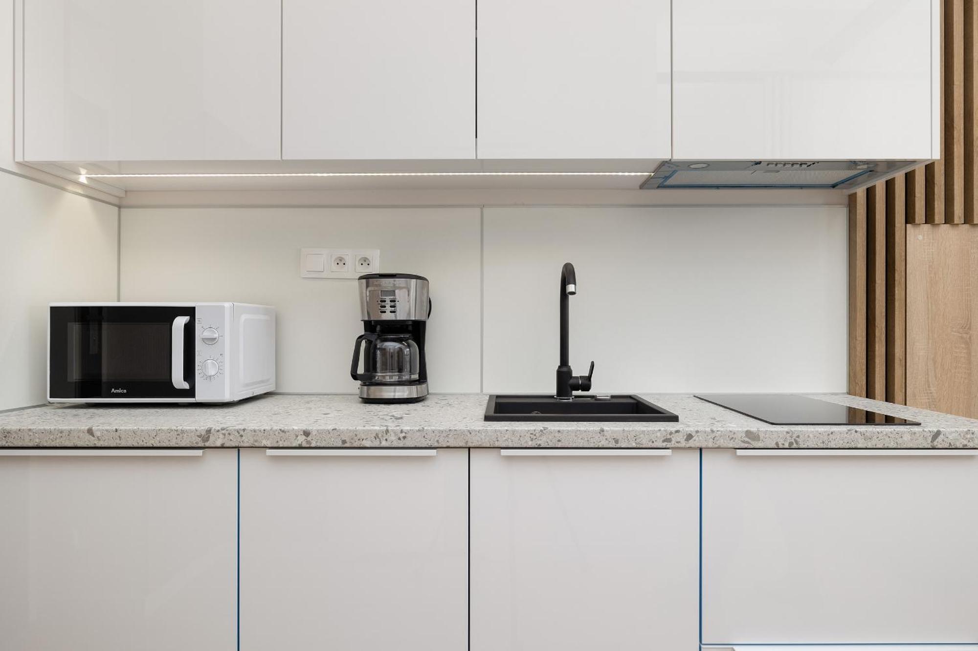 Modern Studio With Terrace And Parking In Swinoujscie By Noclegi Renters Exteriör bild