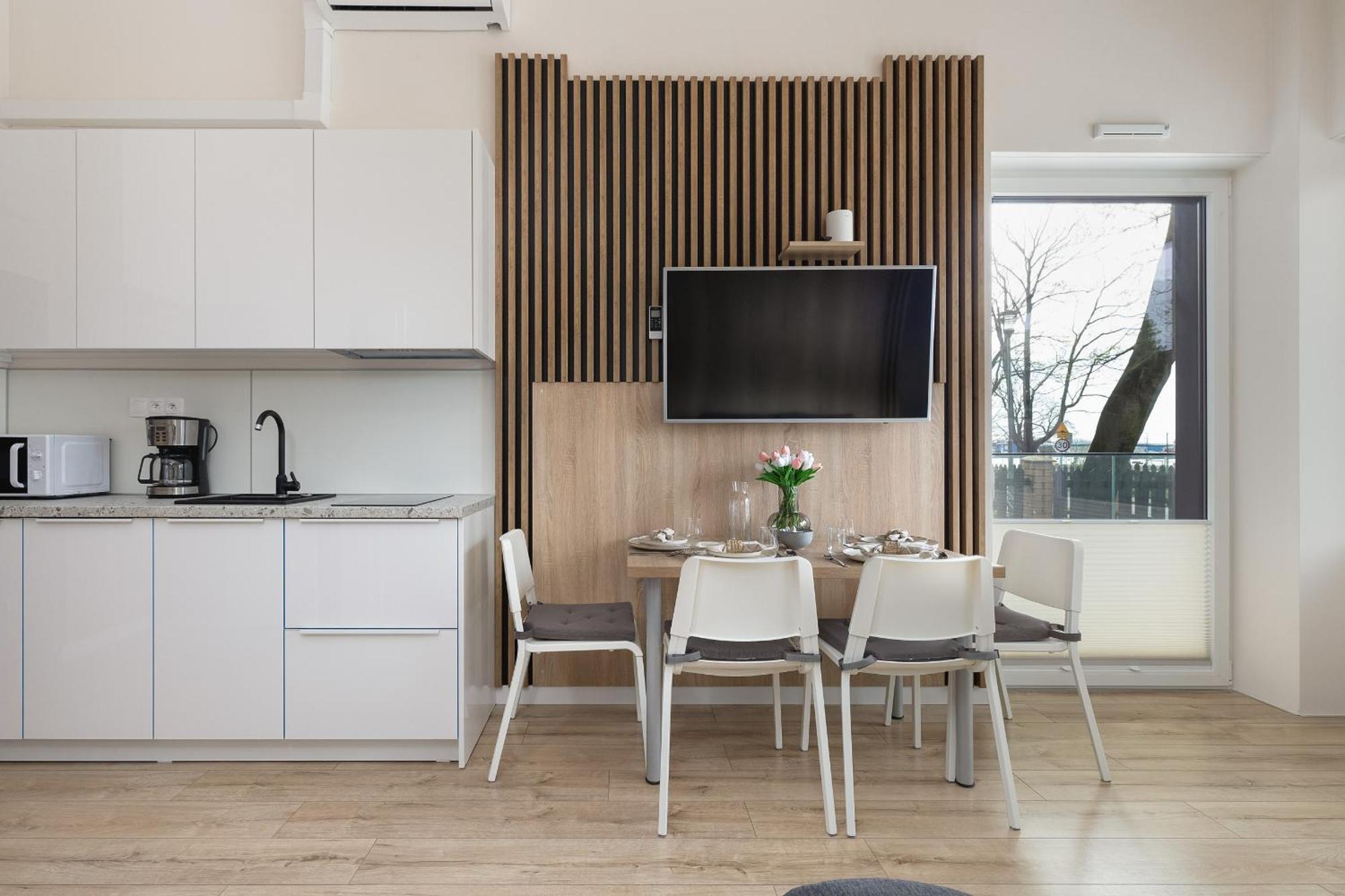 Modern Studio With Terrace And Parking In Swinoujscie By Noclegi Renters Exteriör bild